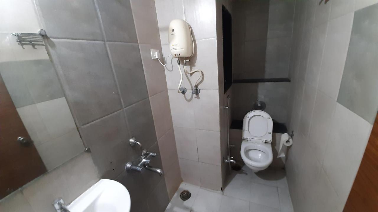 City Palace Hotel होटल सिटी पैलेस Nashik Eksteriør billede